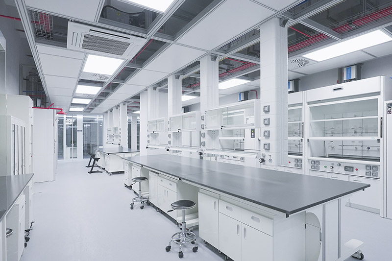 茂名实验室革新：安全与科技的现代融合